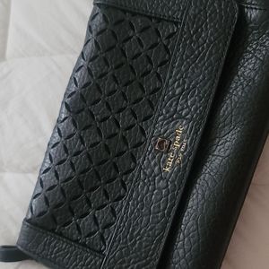 Black kate spade crossbody